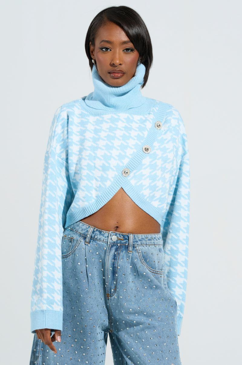 LALA HOUNDSTOOTH PRINT TURTLENECK SWEATER IN BLUE Product Image