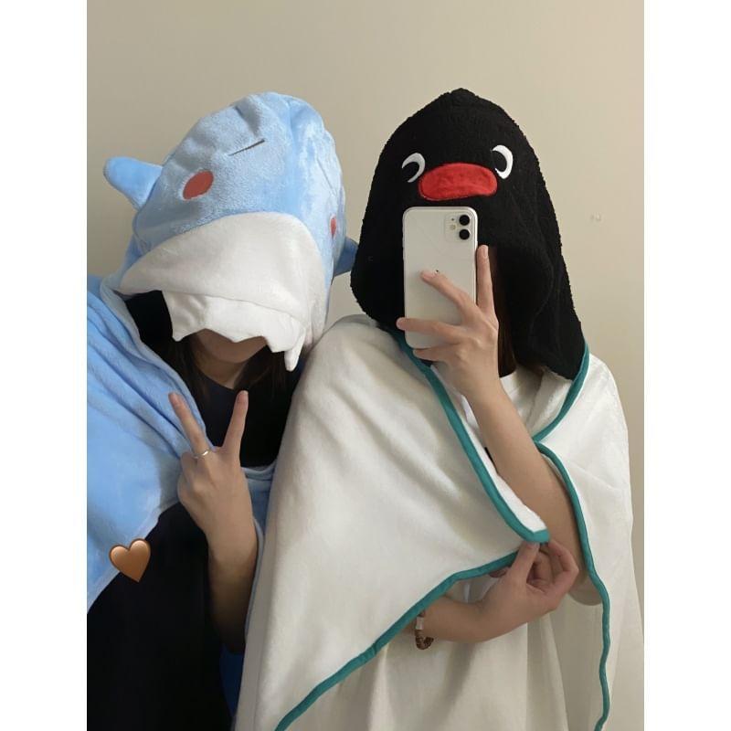 Penguin / Shark Coral Fleece Hooded Loungewear Jacket Product Image