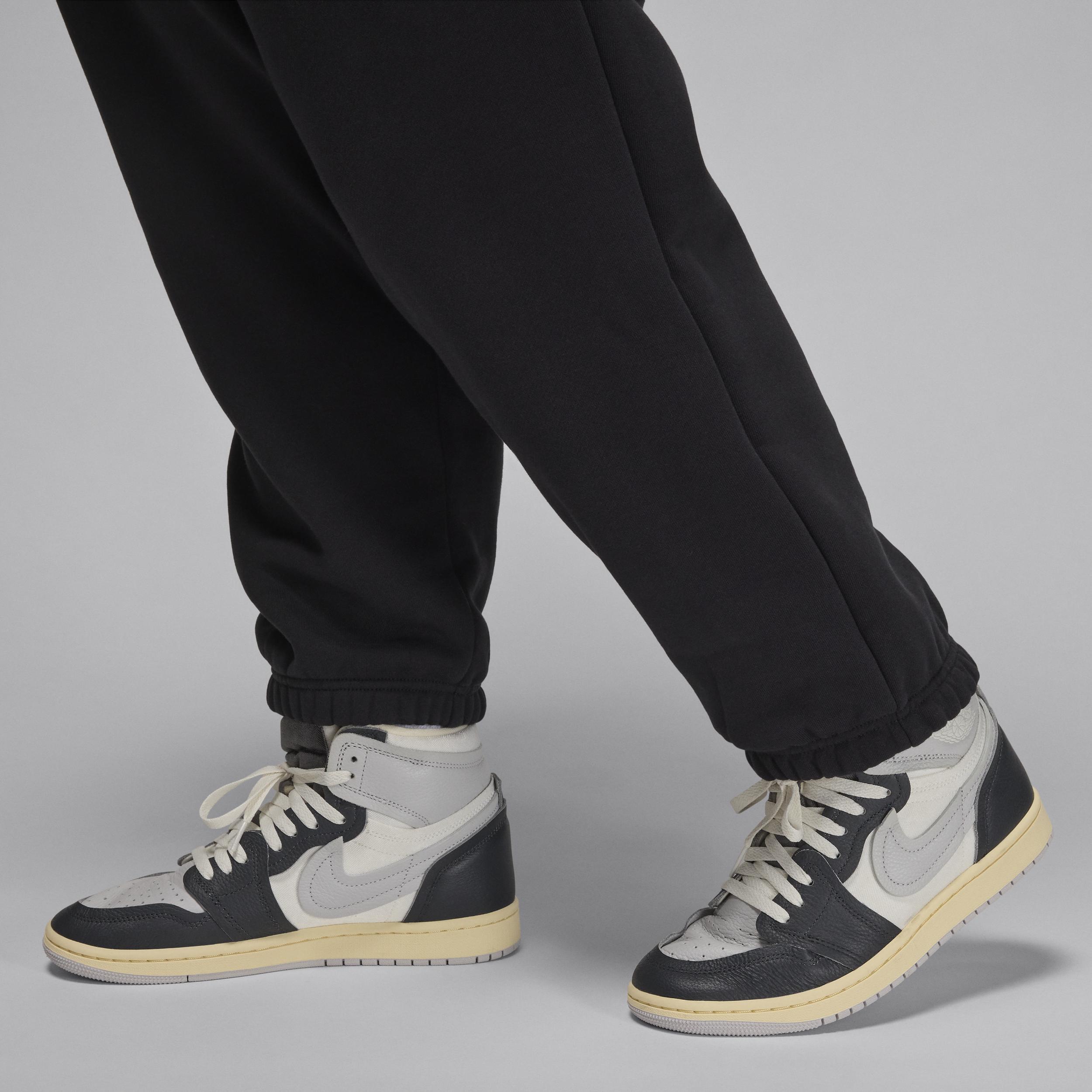 Womens Jordan Flight Fleece Pants (Plus Size) Product Image