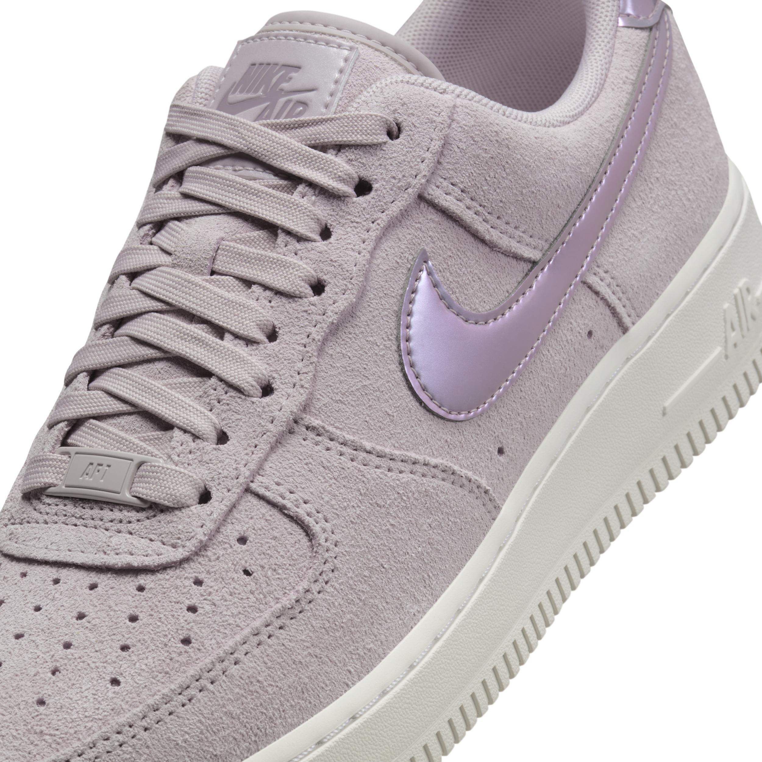 Nike Womens Nike Air Force 1 07 LE Low - Womens Shoes Platinum Violet/Lt Violet Ore/Summit White Product Image