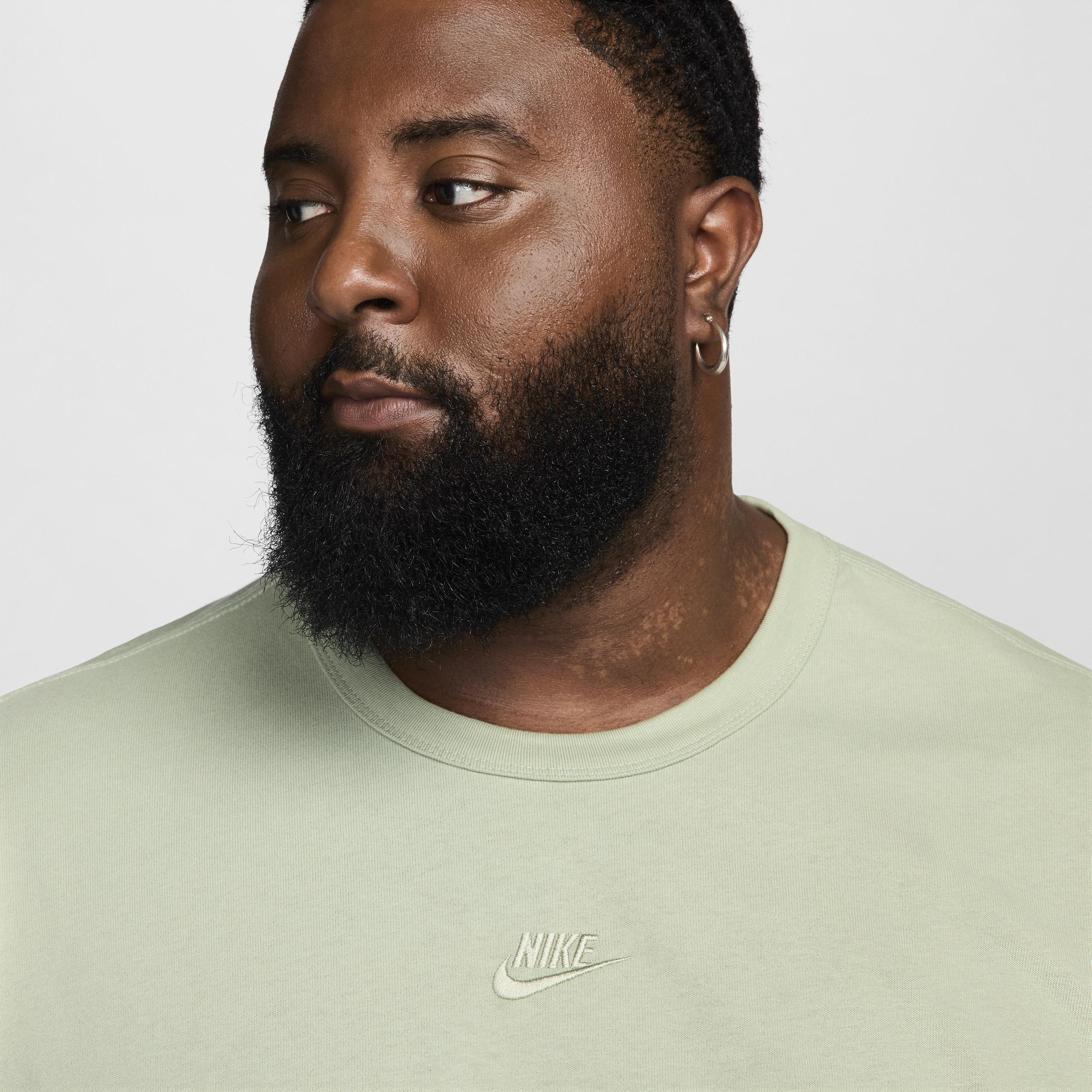 Men's Nike Sportswear Premium Essentials Long-Sleeve T-Shirt Product Image