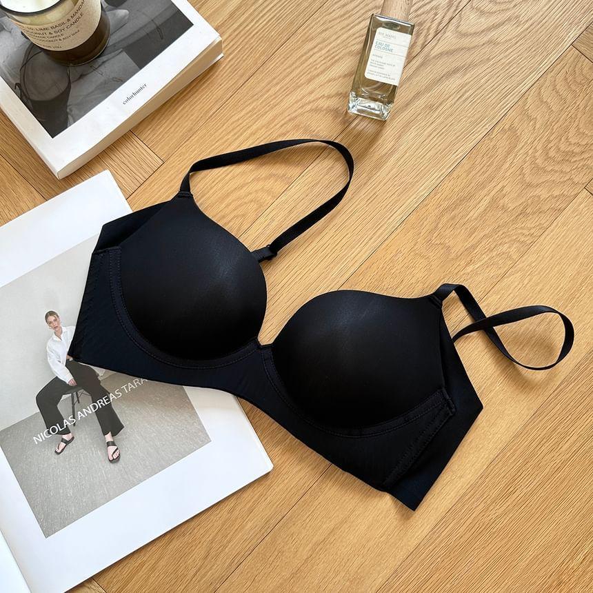 Plain Wireless Push Up Bra Product Image