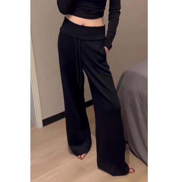 Mid Waist Plain Wide Leg Pants Product Image