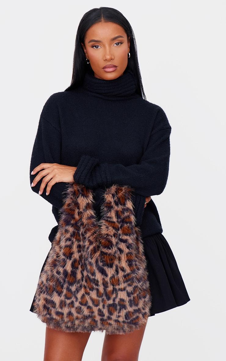 Leopard Faux Fur Handbag Product Image