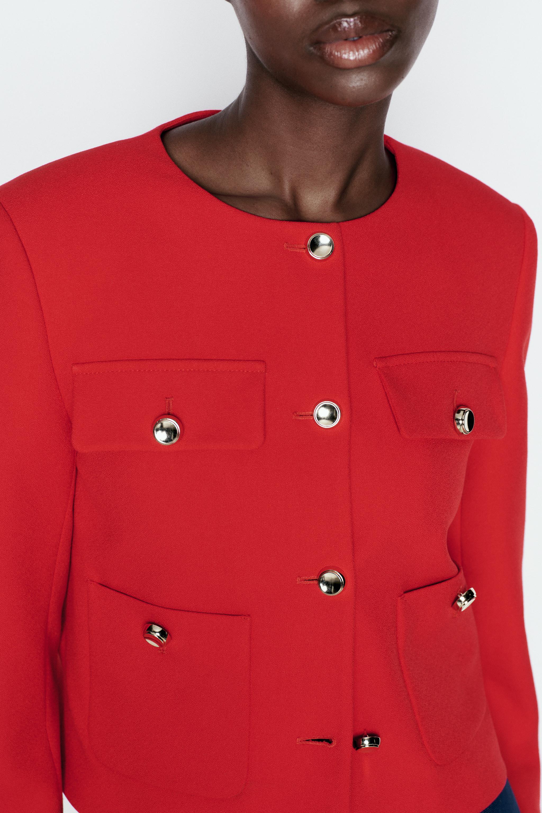 GOLD BUTTON CROPPED BLAZER Product Image