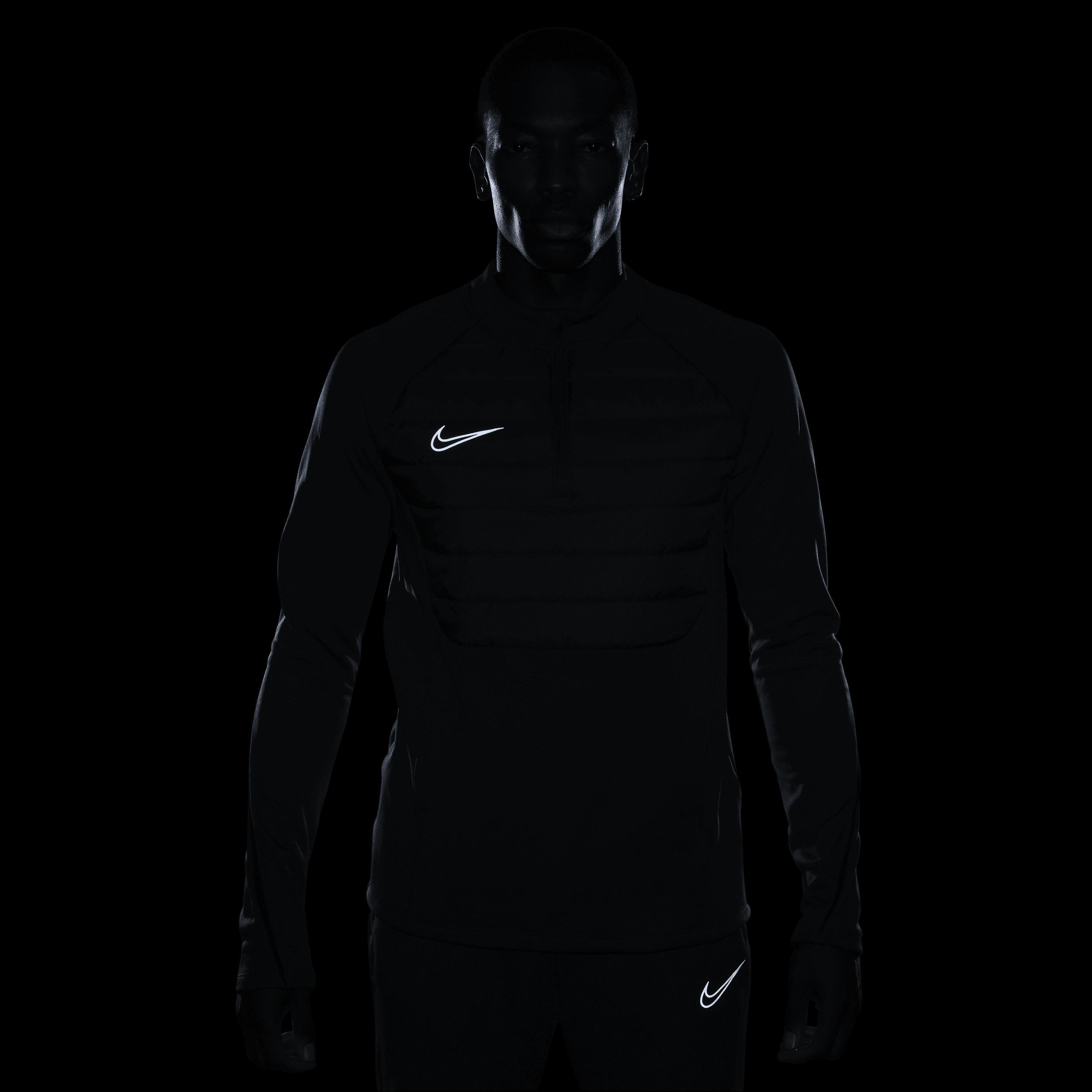 Nike Men's Academy Winter Warrior Therma-FIT 1/2-Zip Soccer Top Product Image