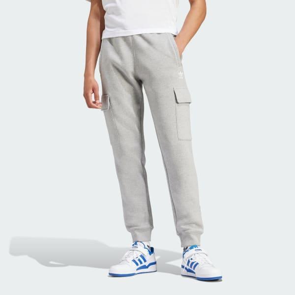 Trefoil Essentials Cargo Pants Product Image