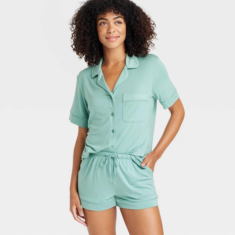 Womens Cloud Knit Short Sleeve Top and Shorts Pajama Set - Auden L Product Image