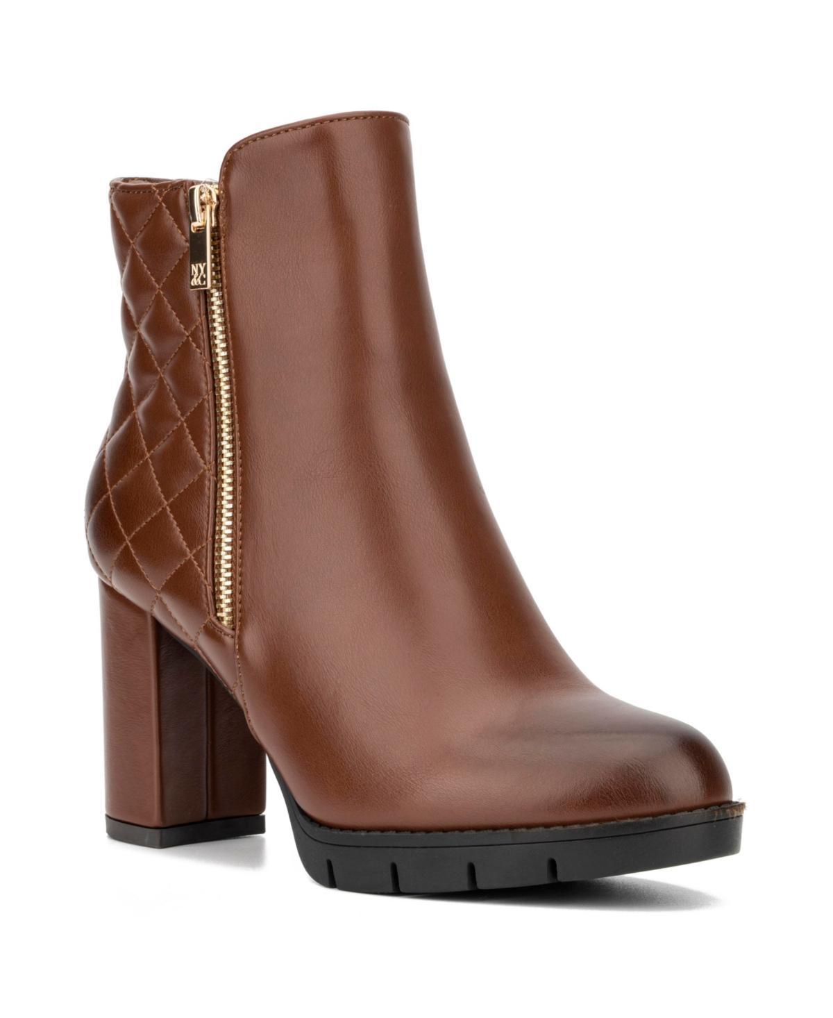 Womens Emmalynn Bootie Product Image