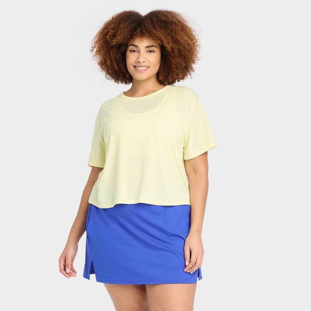 Womens Essential Crewneck Short Sleeve Top - All In Motion Light Yellow 3X Product Image