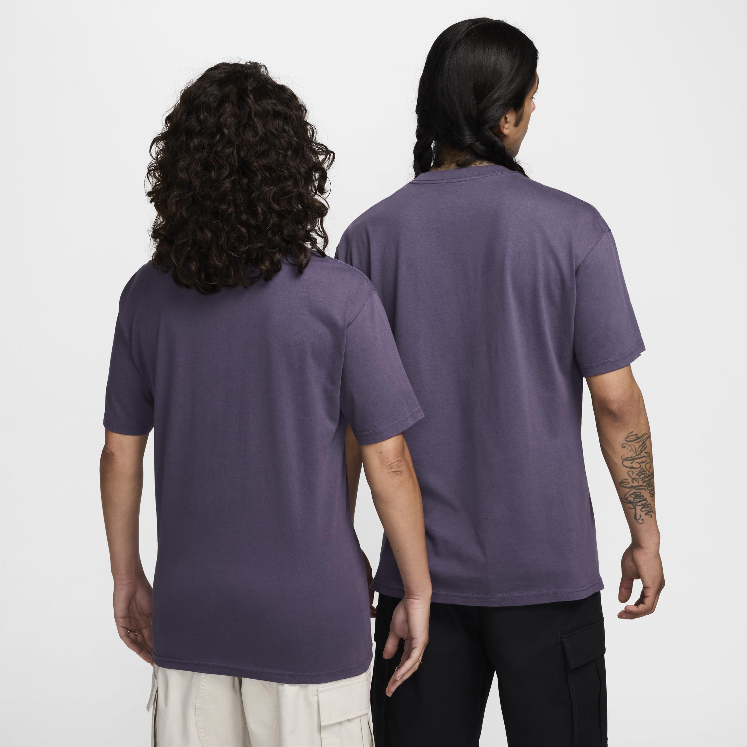 Men's Nike SB M90 Skate T-Shirt Product Image