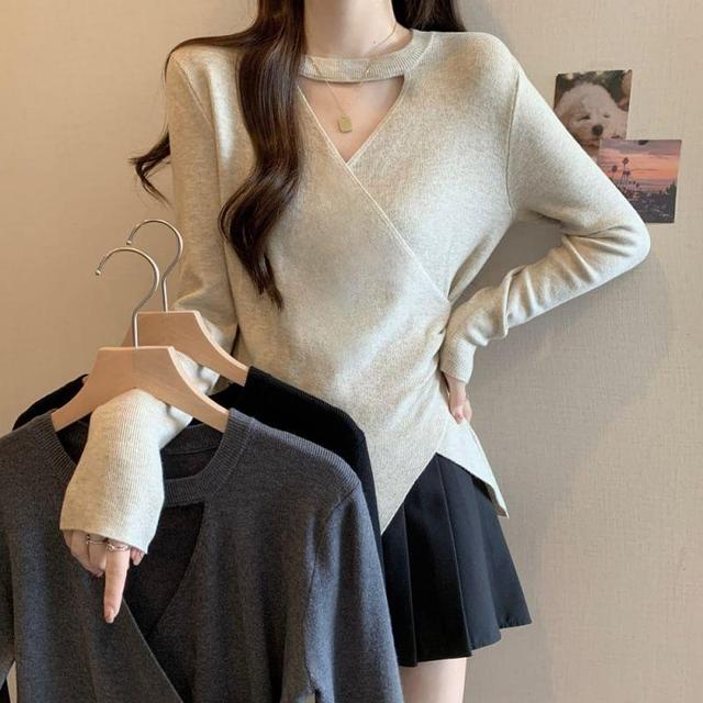 Long-Sleeve Crew Neck Asymmetrical Cutout Knit Top Product Image