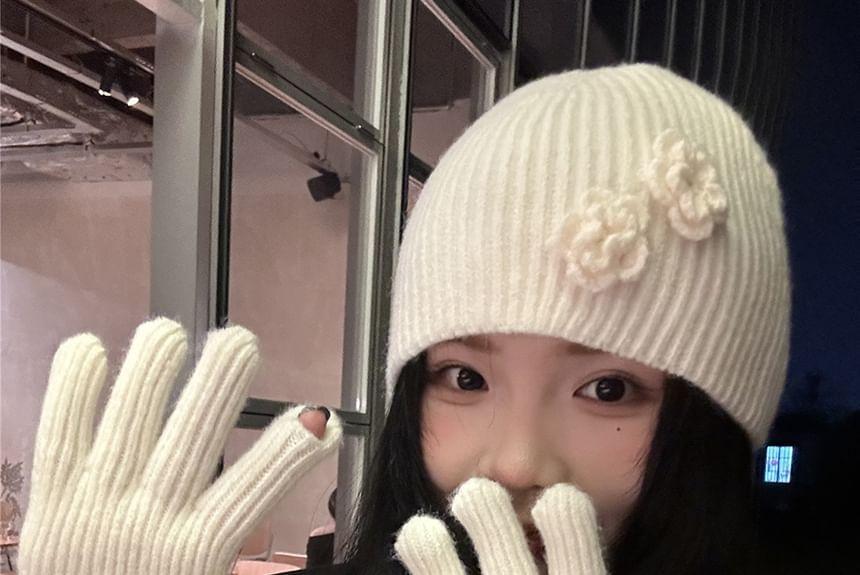 Set: Flower Accent Ribbed Knit Beanie + Gloves Product Image