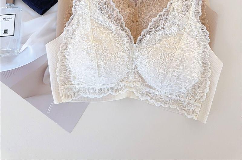 Plain Wireless Lace Bra Product Image