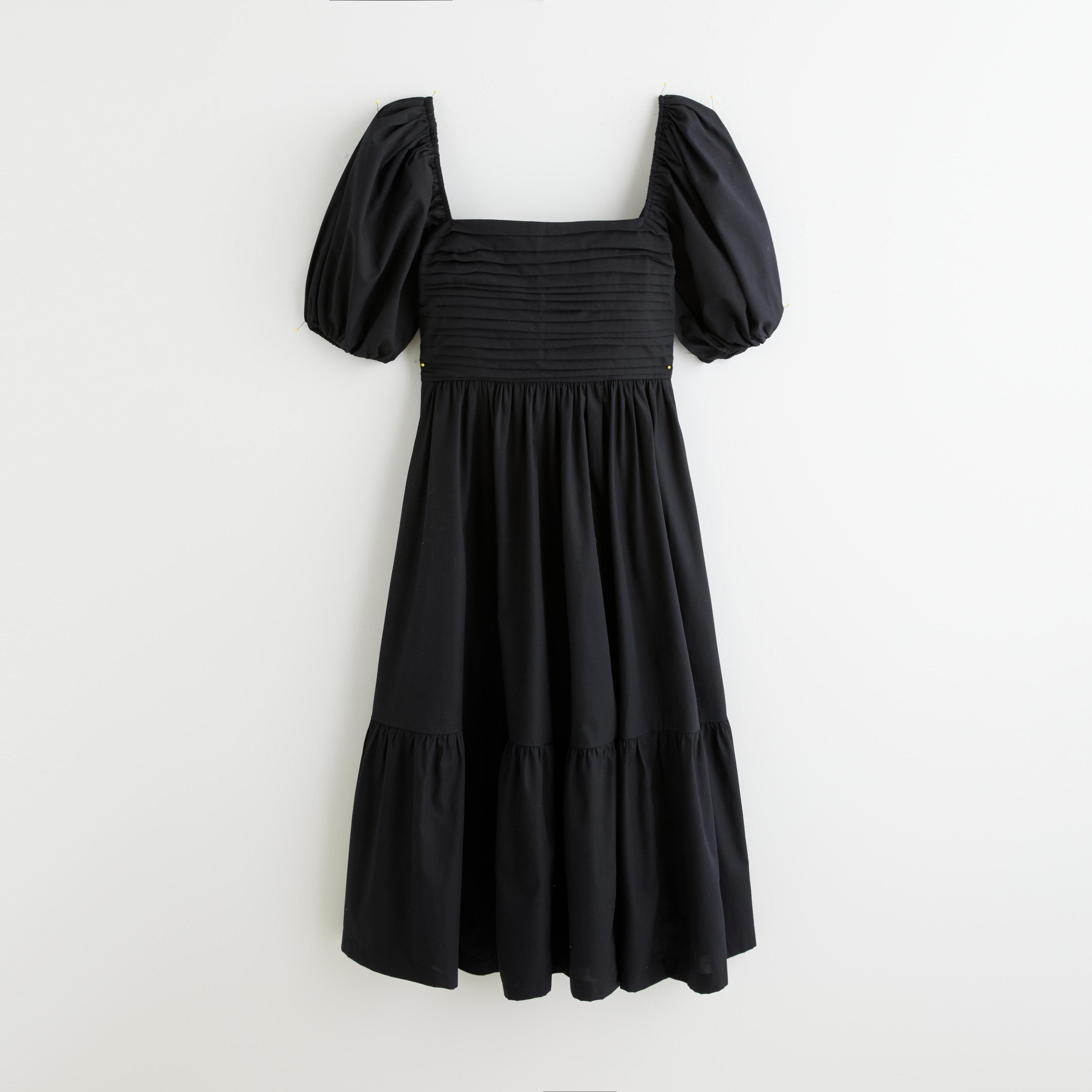 The A&F Emerson Poplin Puff Sleeve Midi Dress Product Image