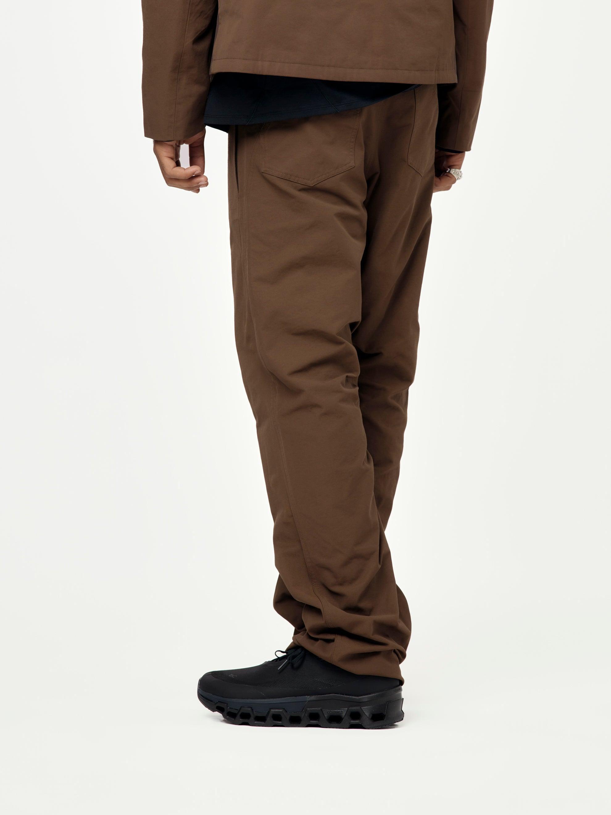 7.0 TROUSERS RIGHT (BROWN) Product Image