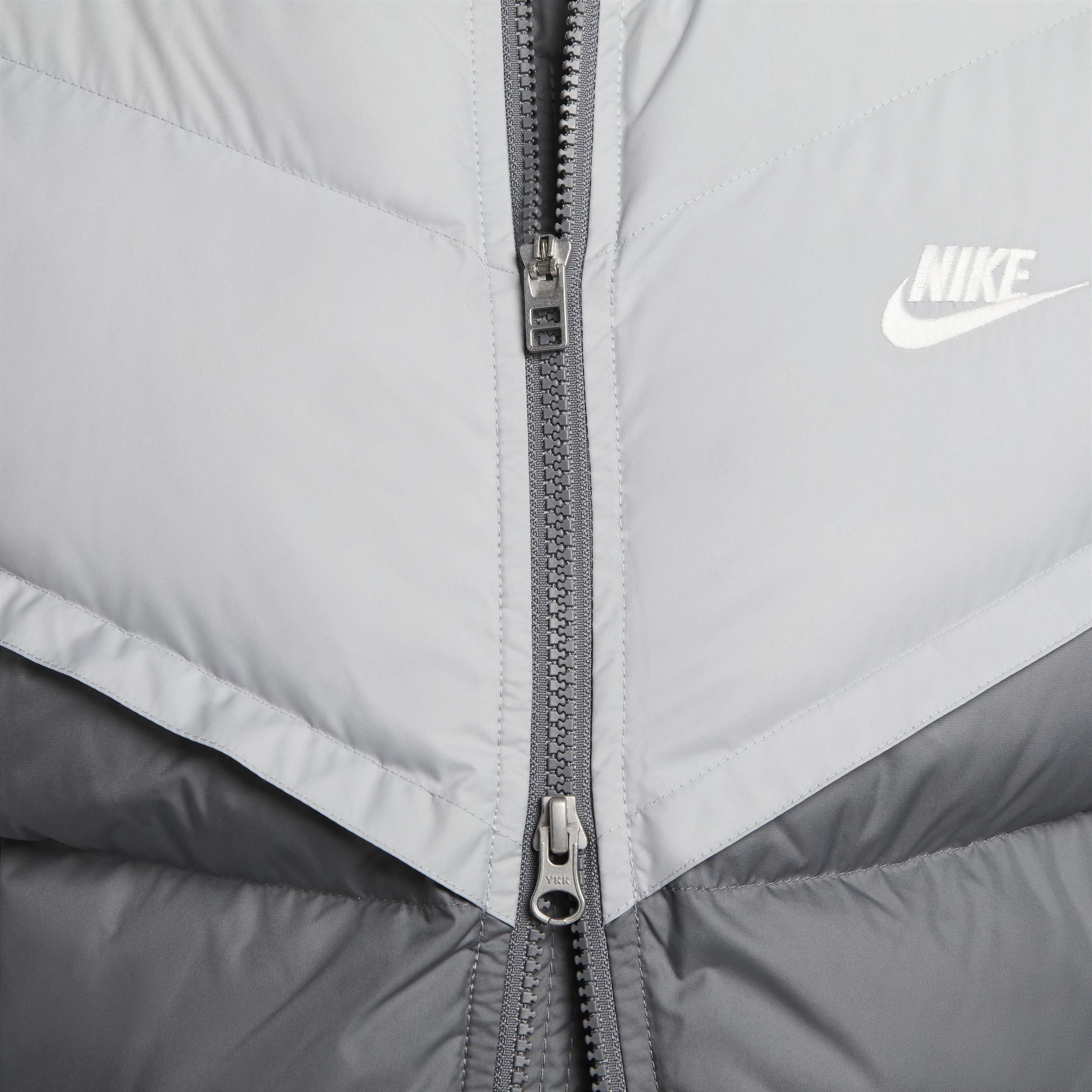 Nike Men's Storm-FIT Windrunner Insulated Vest Product Image