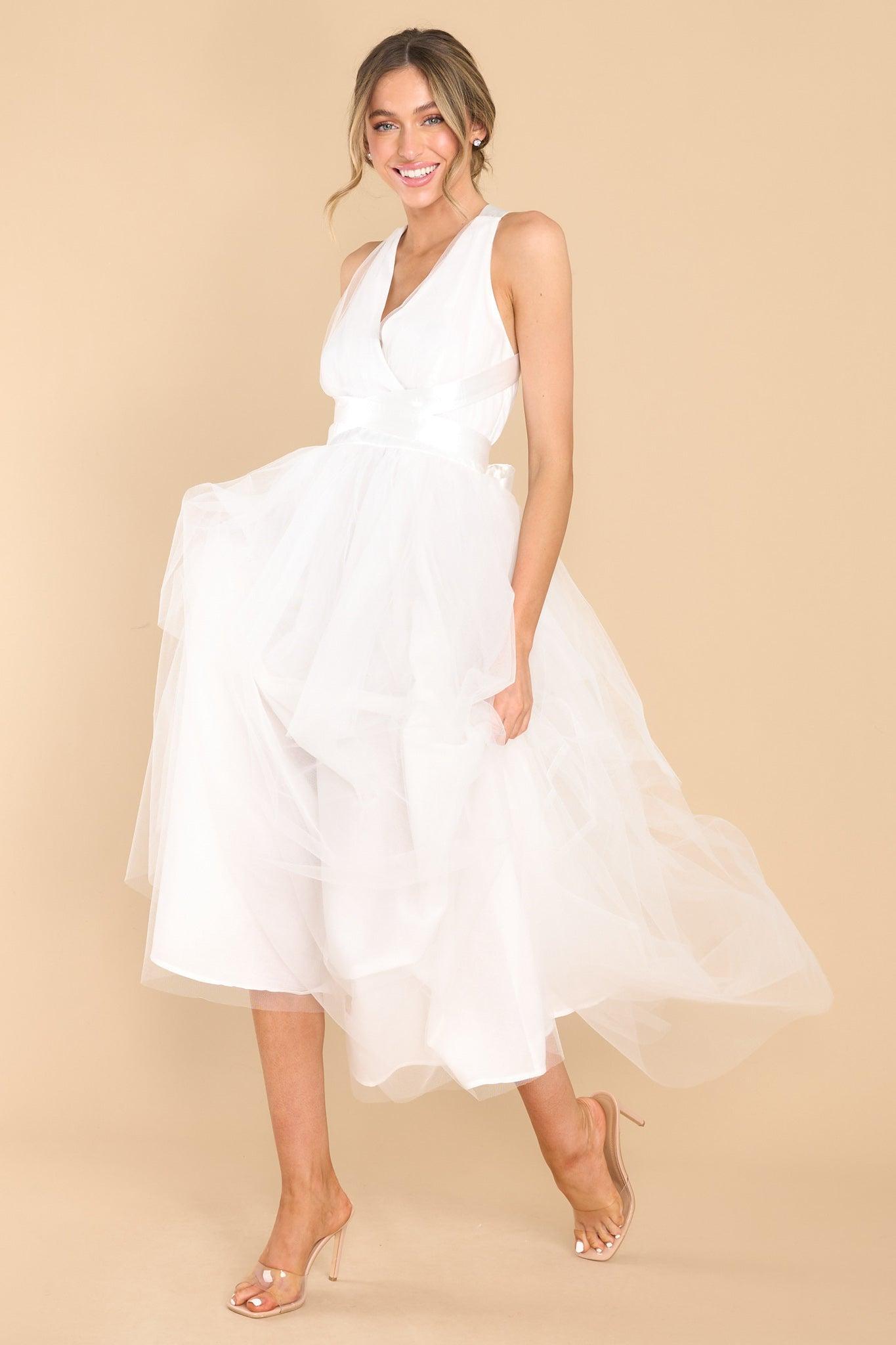 Aura Graceful Movements White Maxi Dress Product Image