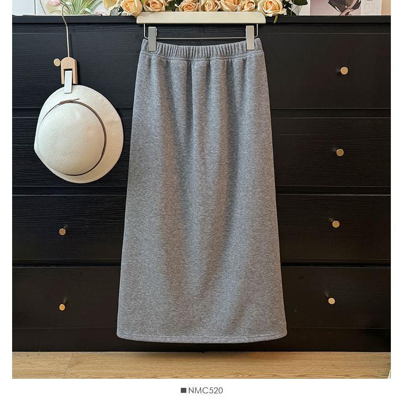 Brushed Fleece-Lined Slited Midi Skirt Product Image