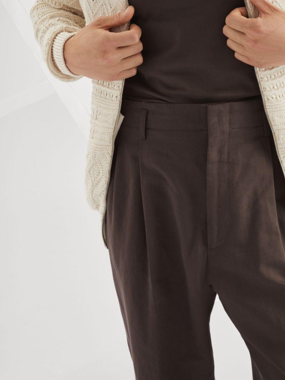 tapered trousers Product Image