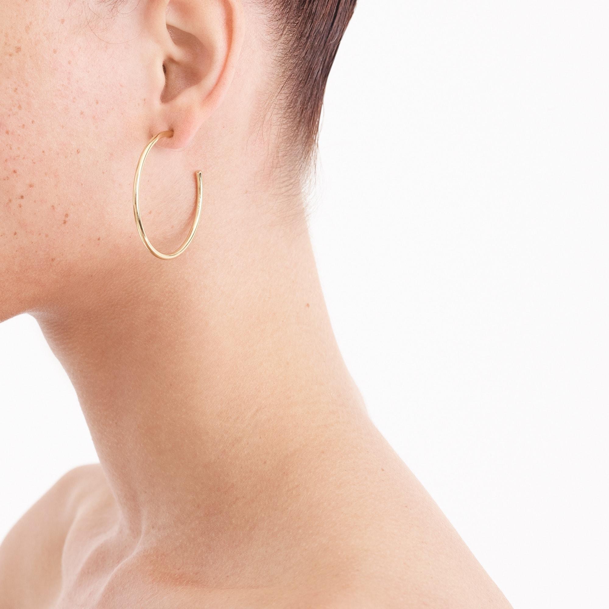 Thin hoop earrings set-of-two Product Image