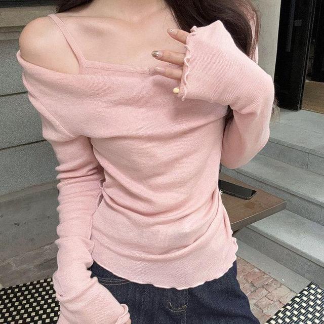 Long-Sleeve Cold-Shoulder Plain Lettuce Edge Knit Top Product Image