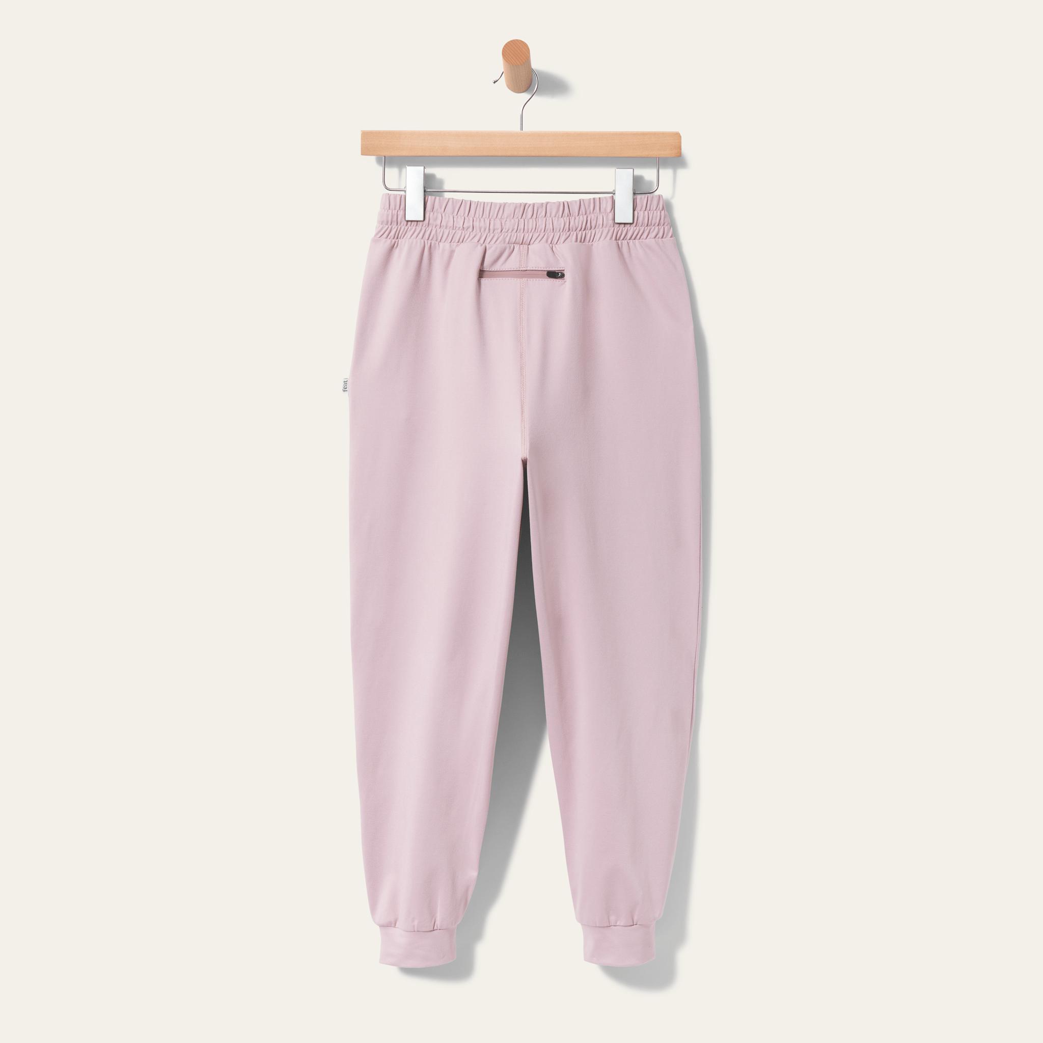 Women's Roam Joggers Product Image