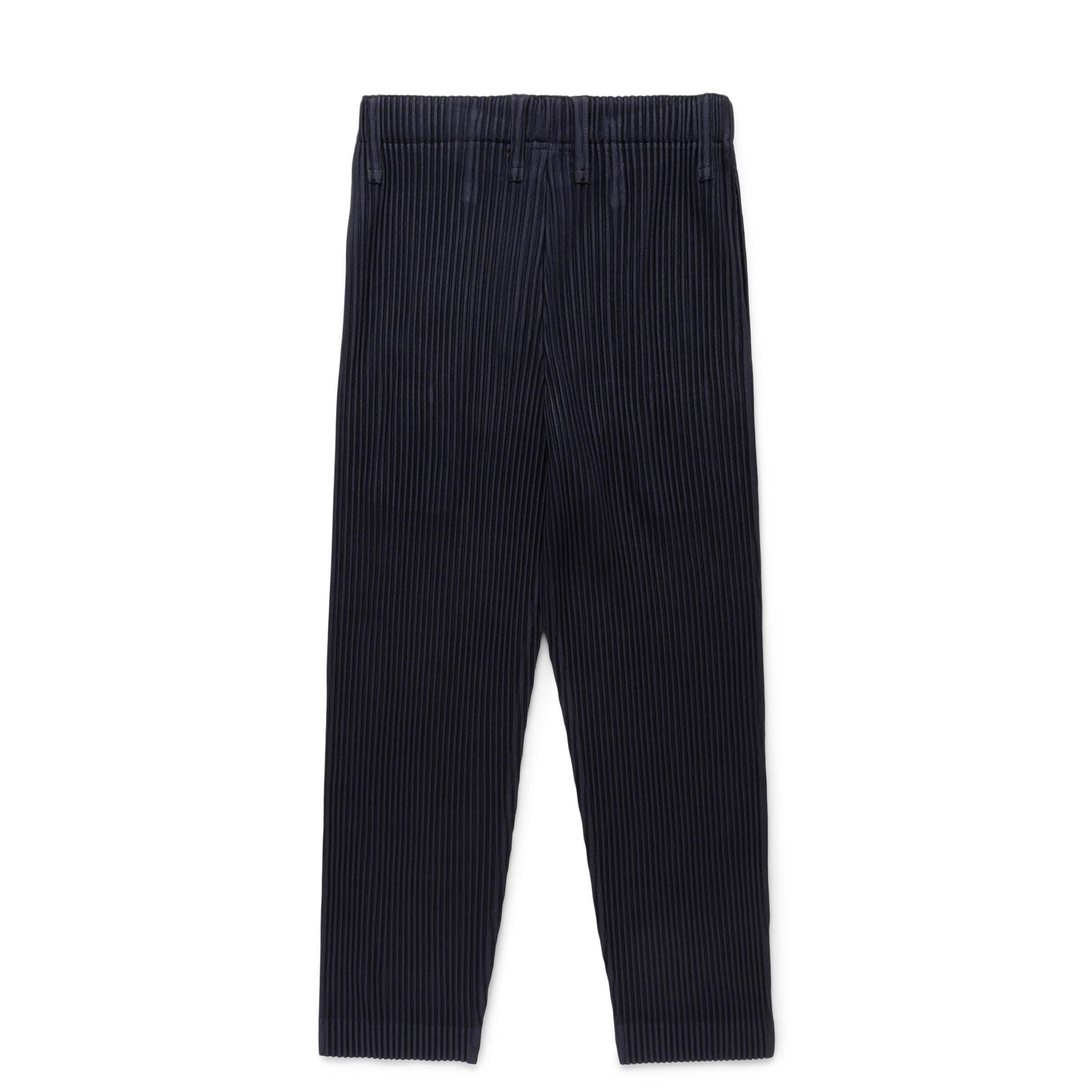 BASICS PANT Male Product Image