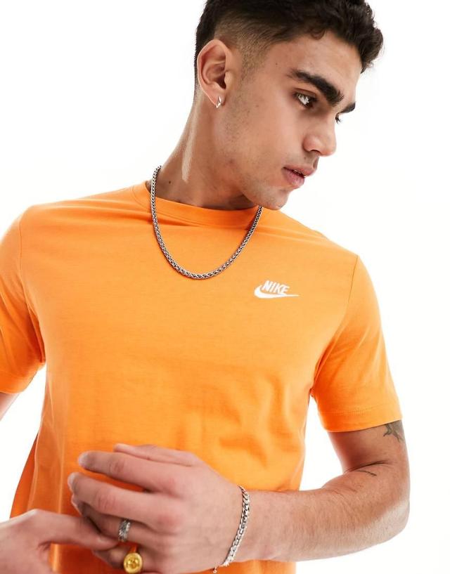 Nike Sportswear Club T-Shirt Product Image