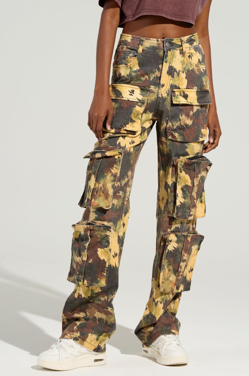 FLYING HIGH CAMO PANT Product Image