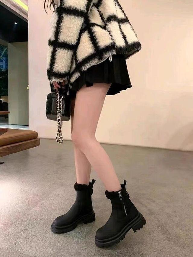 Fleece-Lined Faux Leather Platform Short Boots Product Image