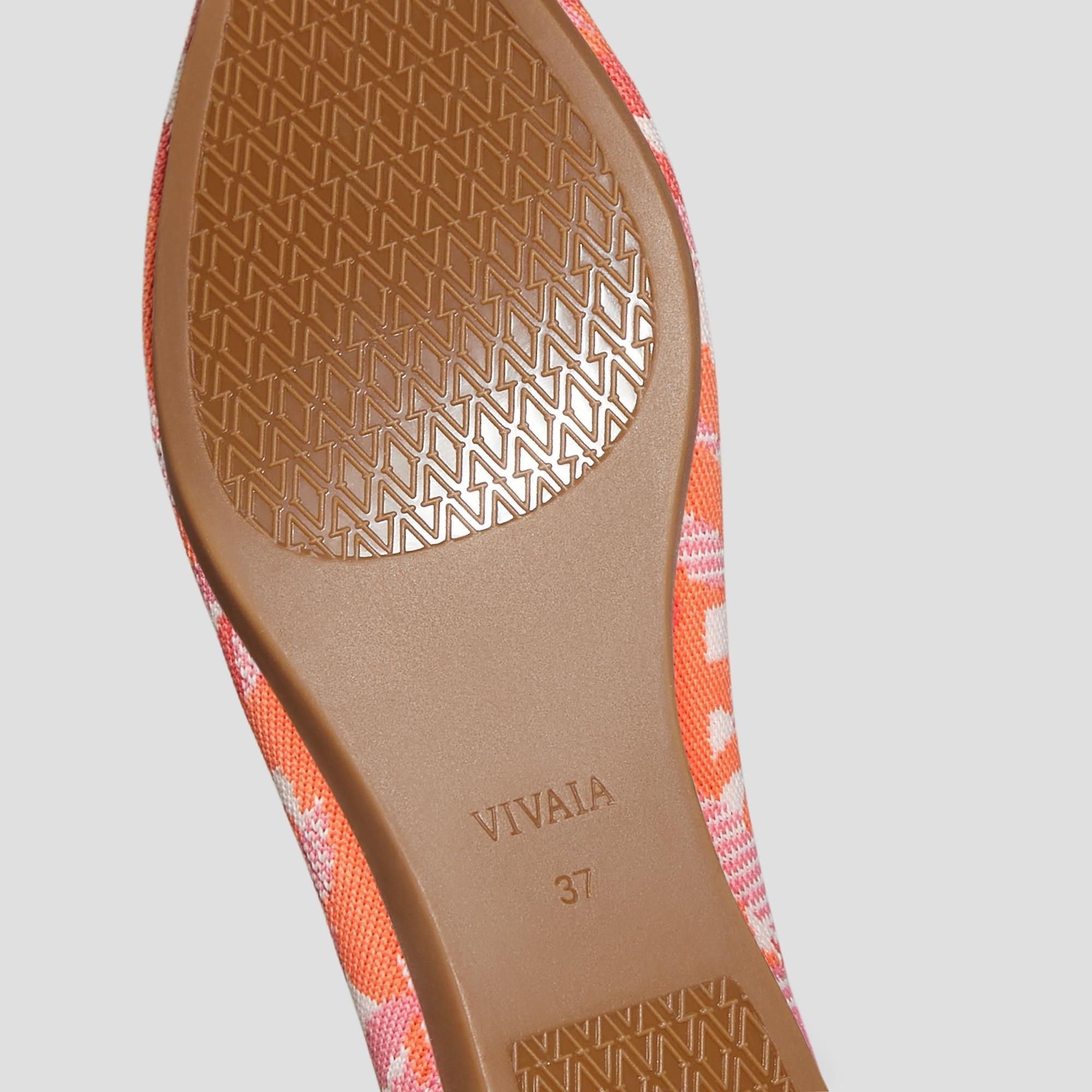 Pointed-Toe Ballet Flats (Aria 5°) Product Image