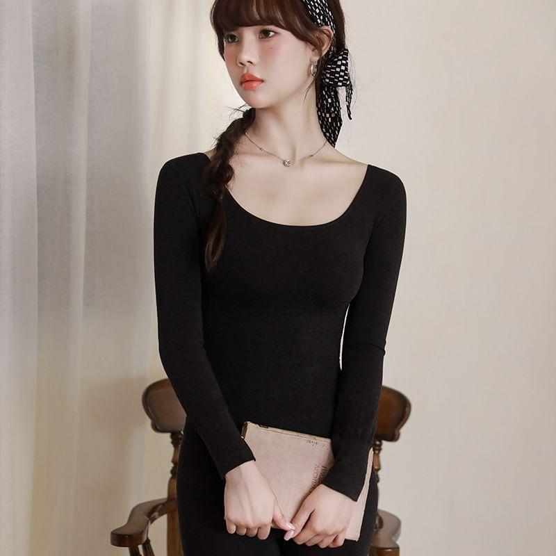 Set: Long-Sleeve Scoop Neck Plain Slim Fit Tee + Leggings Product Image