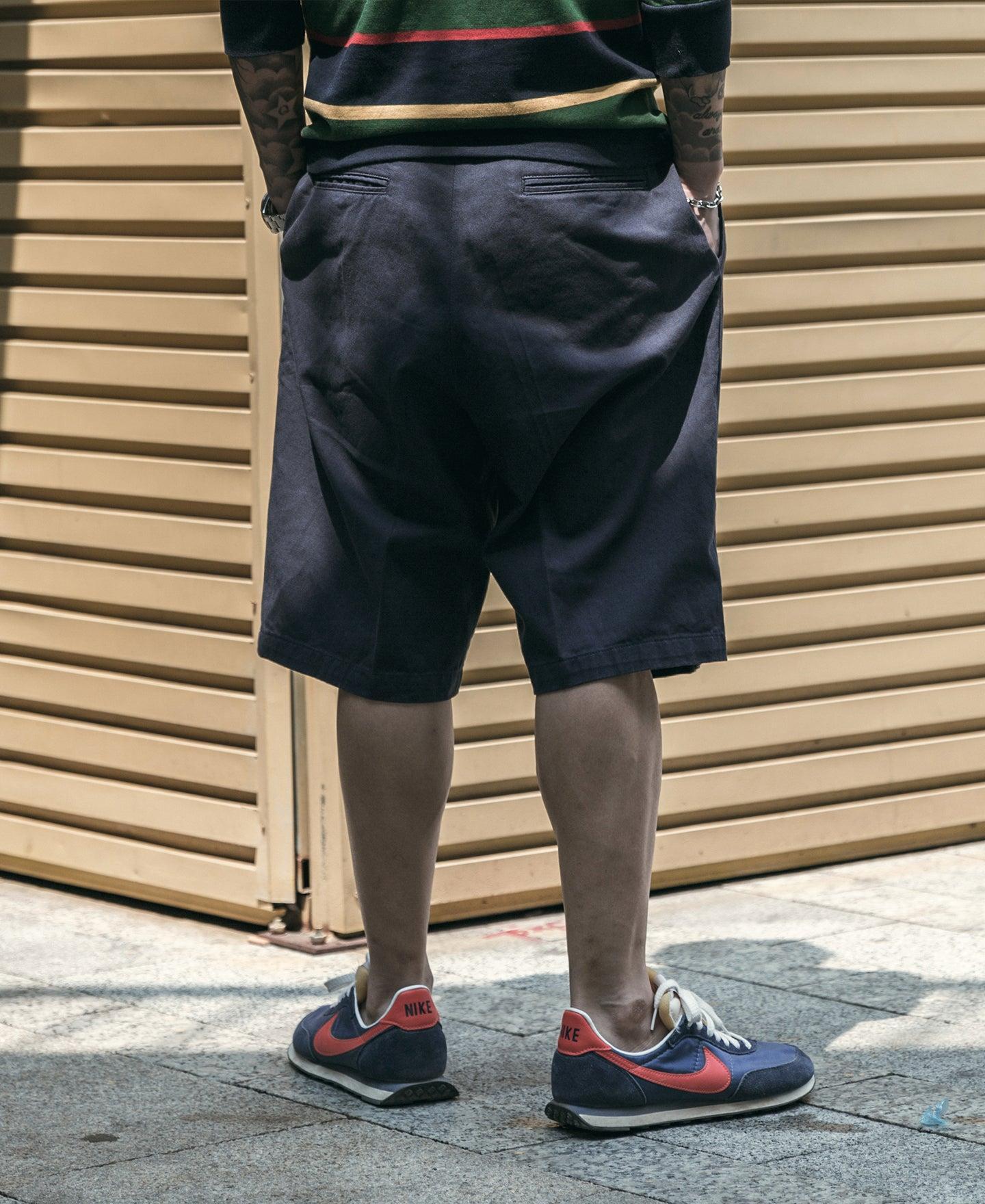 Classic Straight Leg Double Pleated Shorts - Navy Product Image