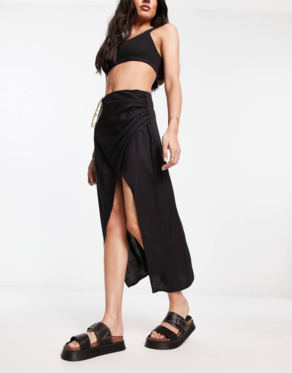 ASOS DESIGN natural slub ruched side midi skirt in black Product Image