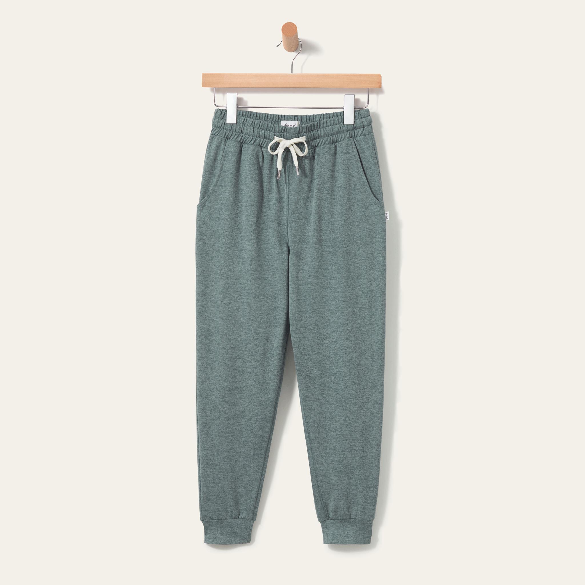 Women's Roam Joggers Product Image