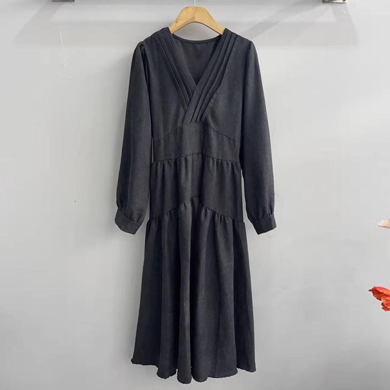 Long Sleeve V-Neck Plain Pintuck Panel Midi A-Line Dress Product Image