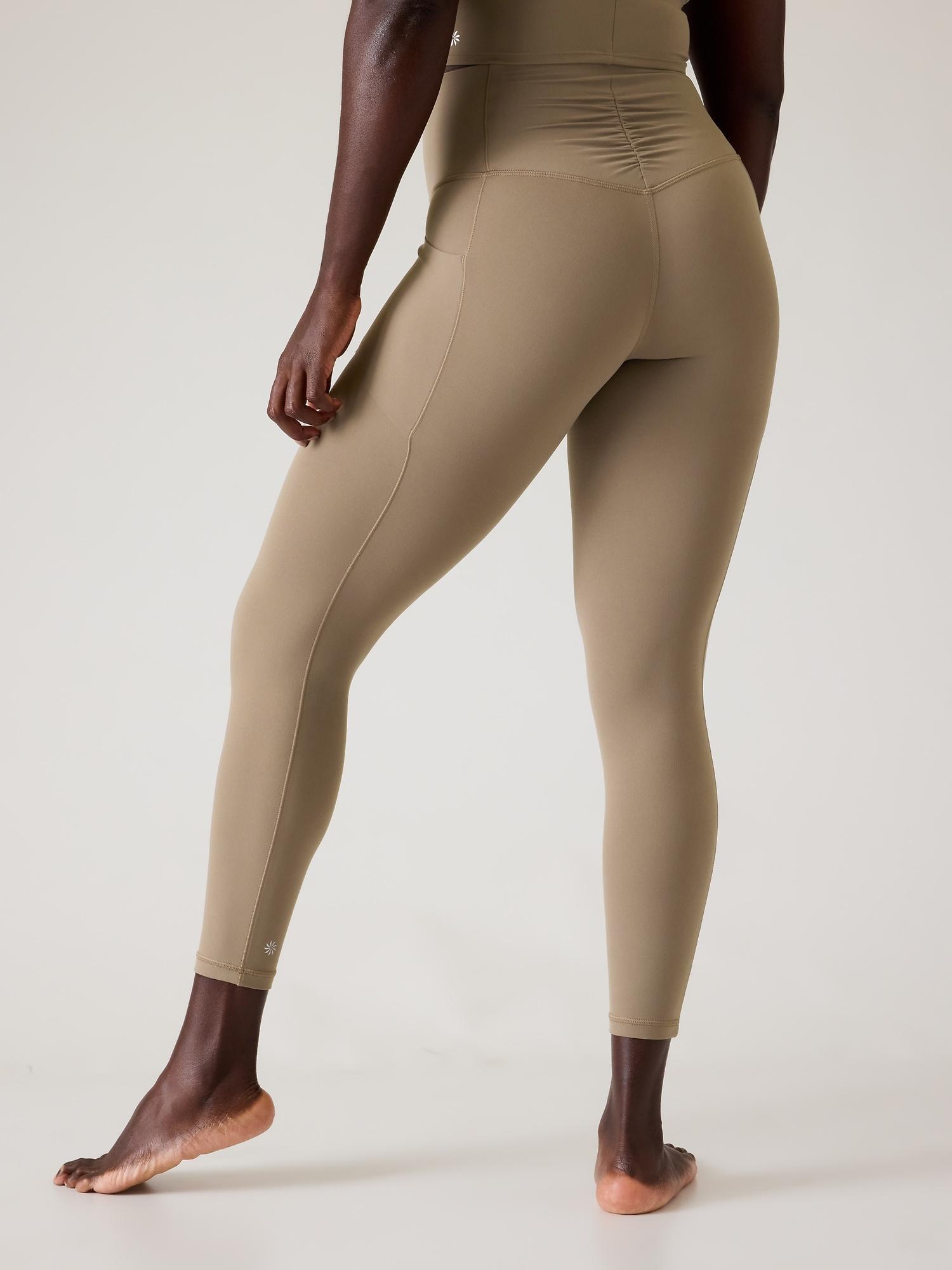 Salutation Stash Cinch 7/8 Leggings Product Image