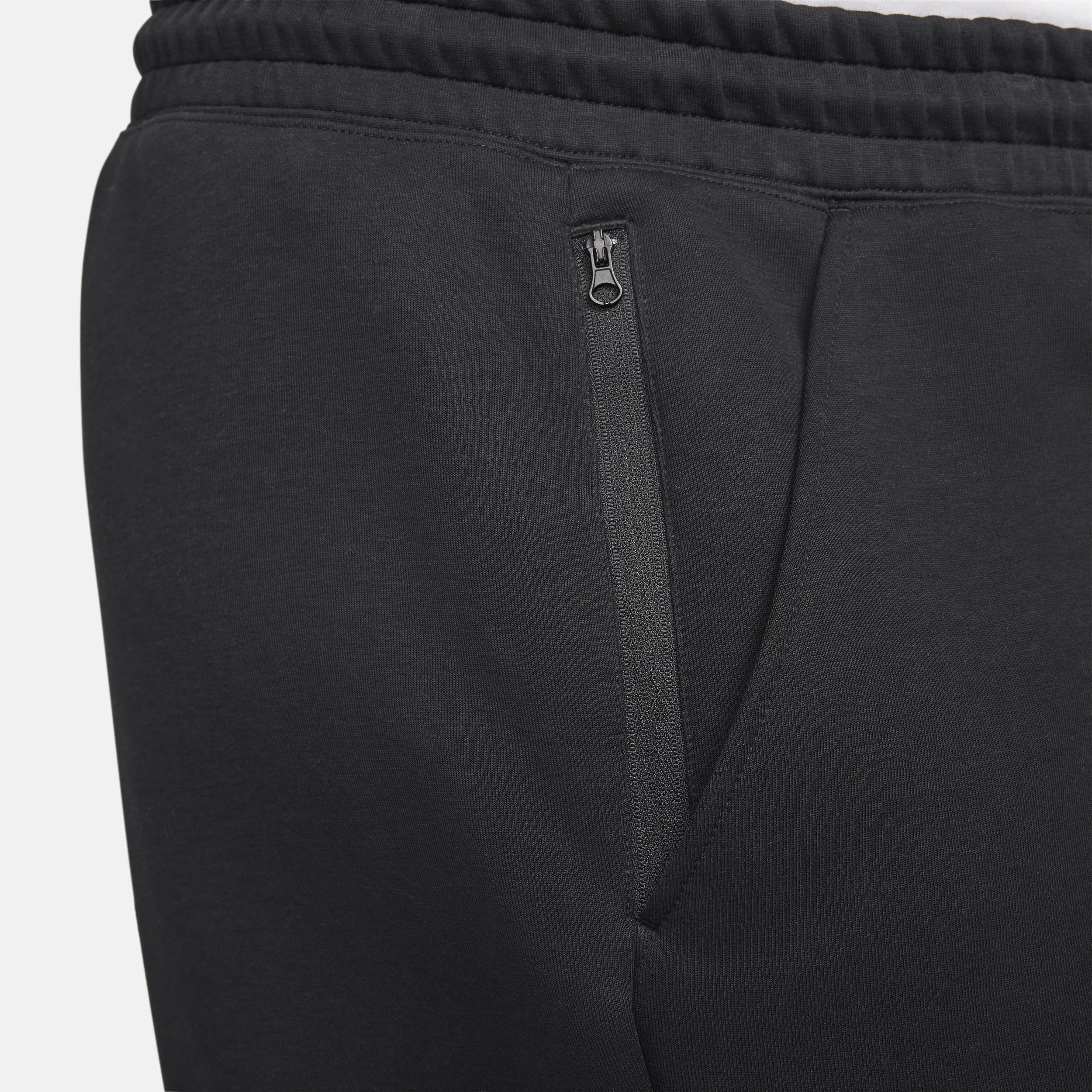 Women's Nike Sportswear Tech Fleece Mid-Rise Jogger Pants (Plus Size) Product Image