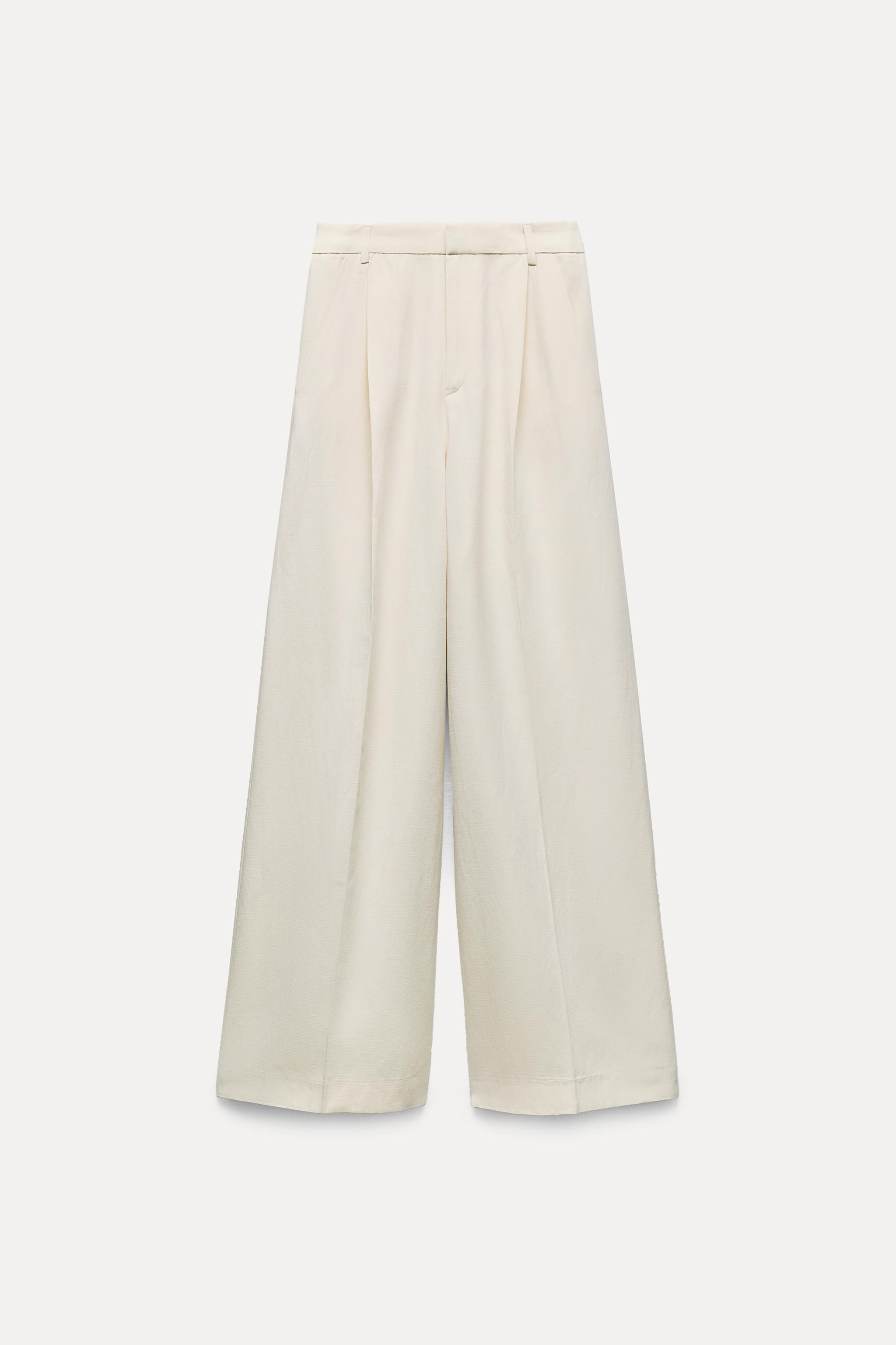 FLOWY PLEATED PANTS Product Image