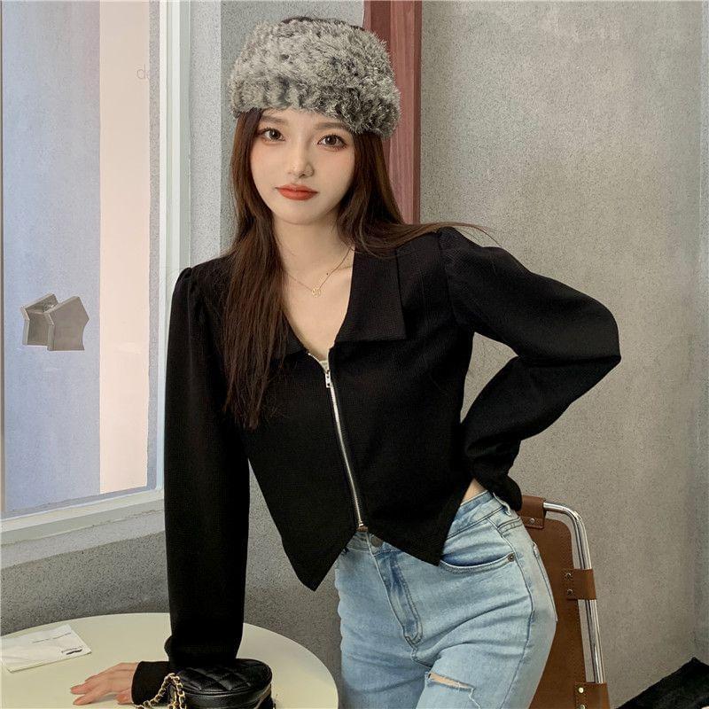 V-Neck Plain Crop Cardigan Product Image