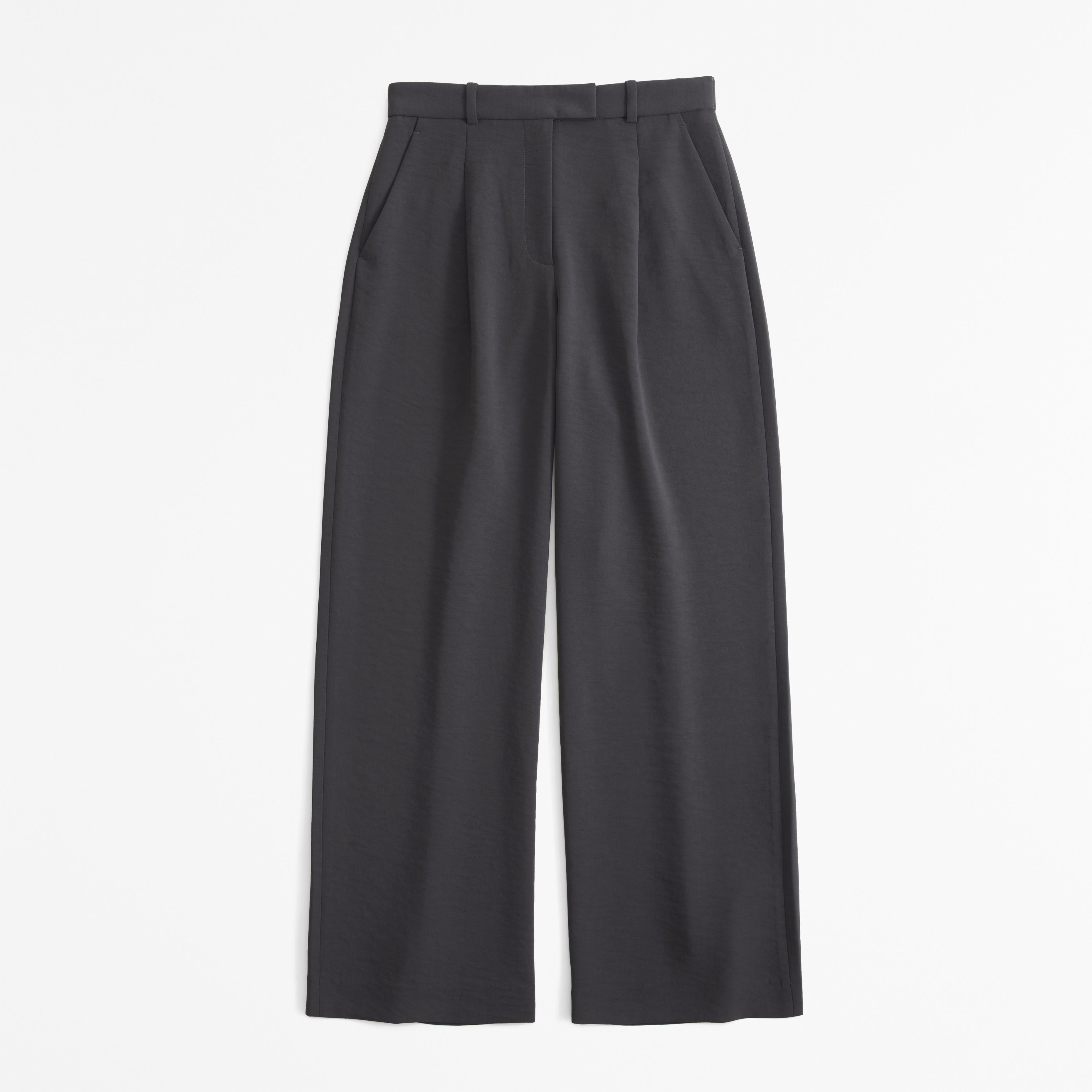 Curve Love A&F Harper Tailored Premium Crepe Ultra-Wide Leg Pant Product Image