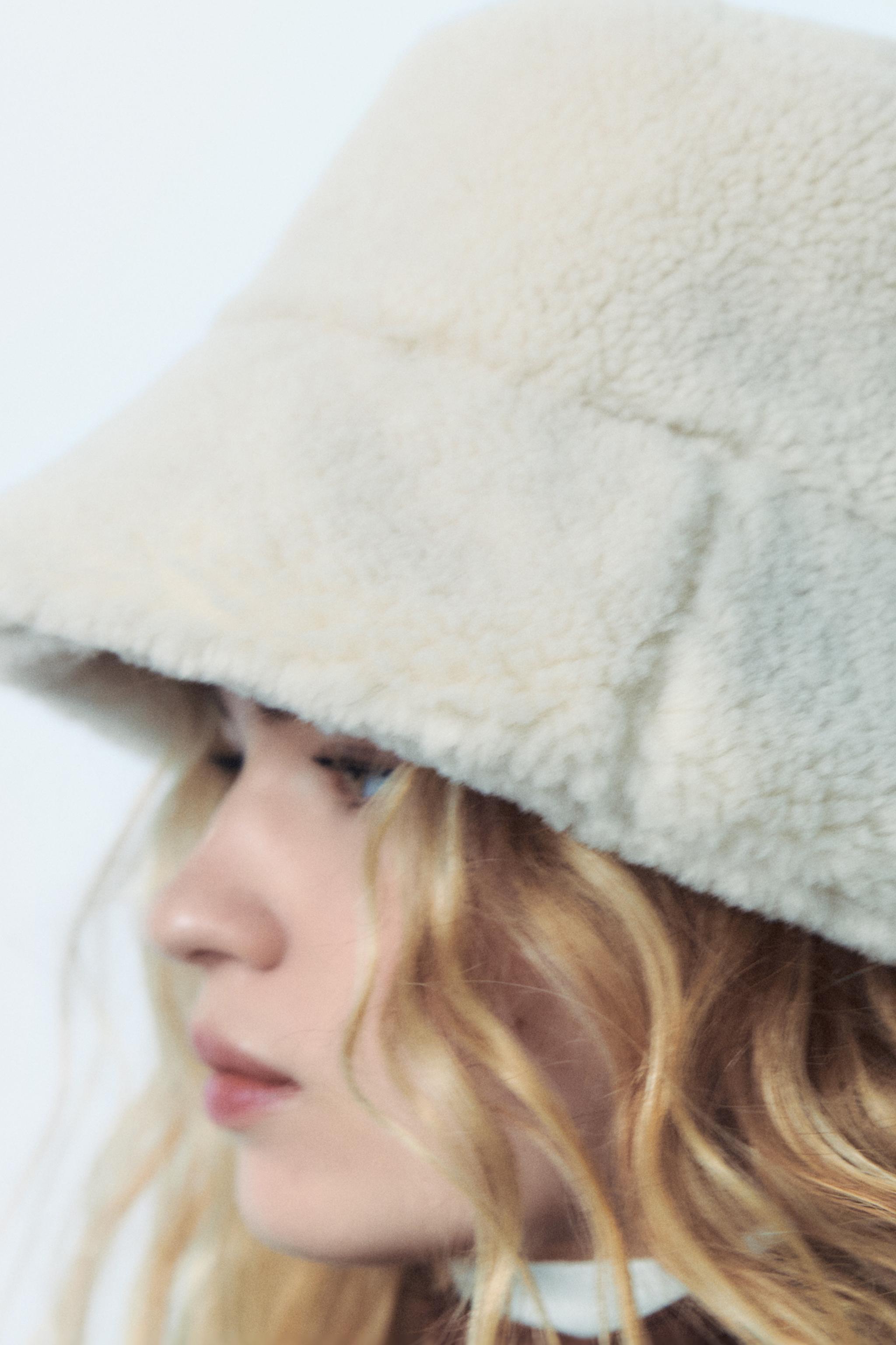 FAUX SHEARLING BUCKET HAT Product Image