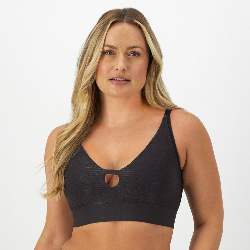 Bali Womens Comfort Keyhole Seamless Wirefree Bra - Black XXL Product Image