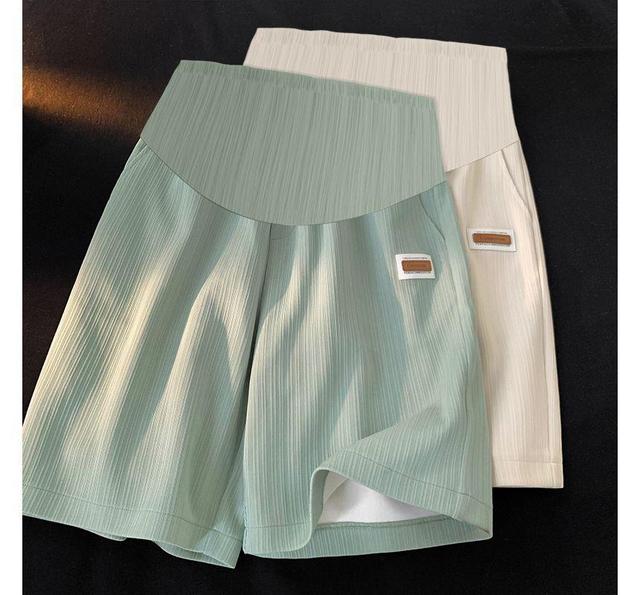 Maternity Plain Shorts Product Image