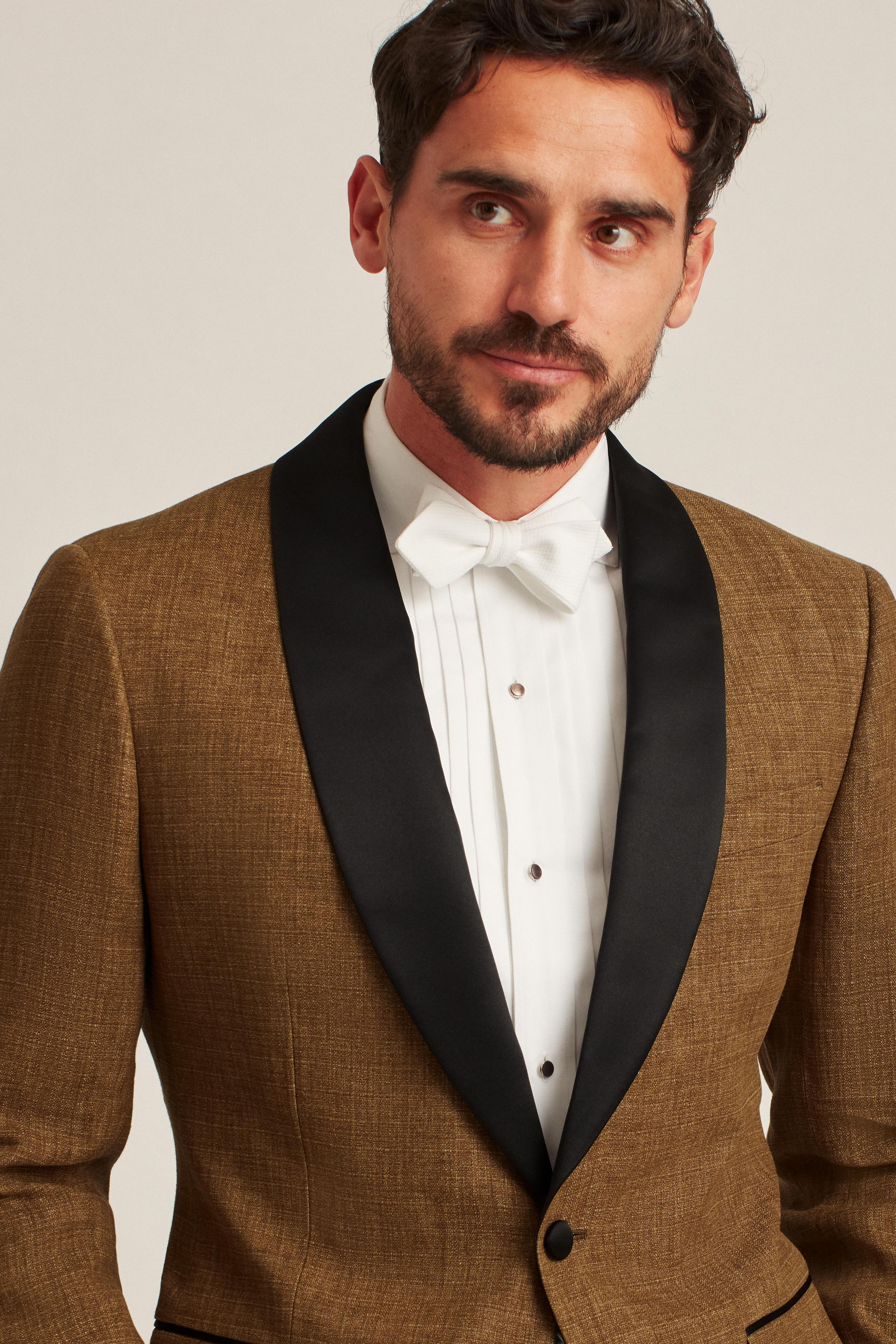 Italian Linen Tuxedo Jacket Product Image