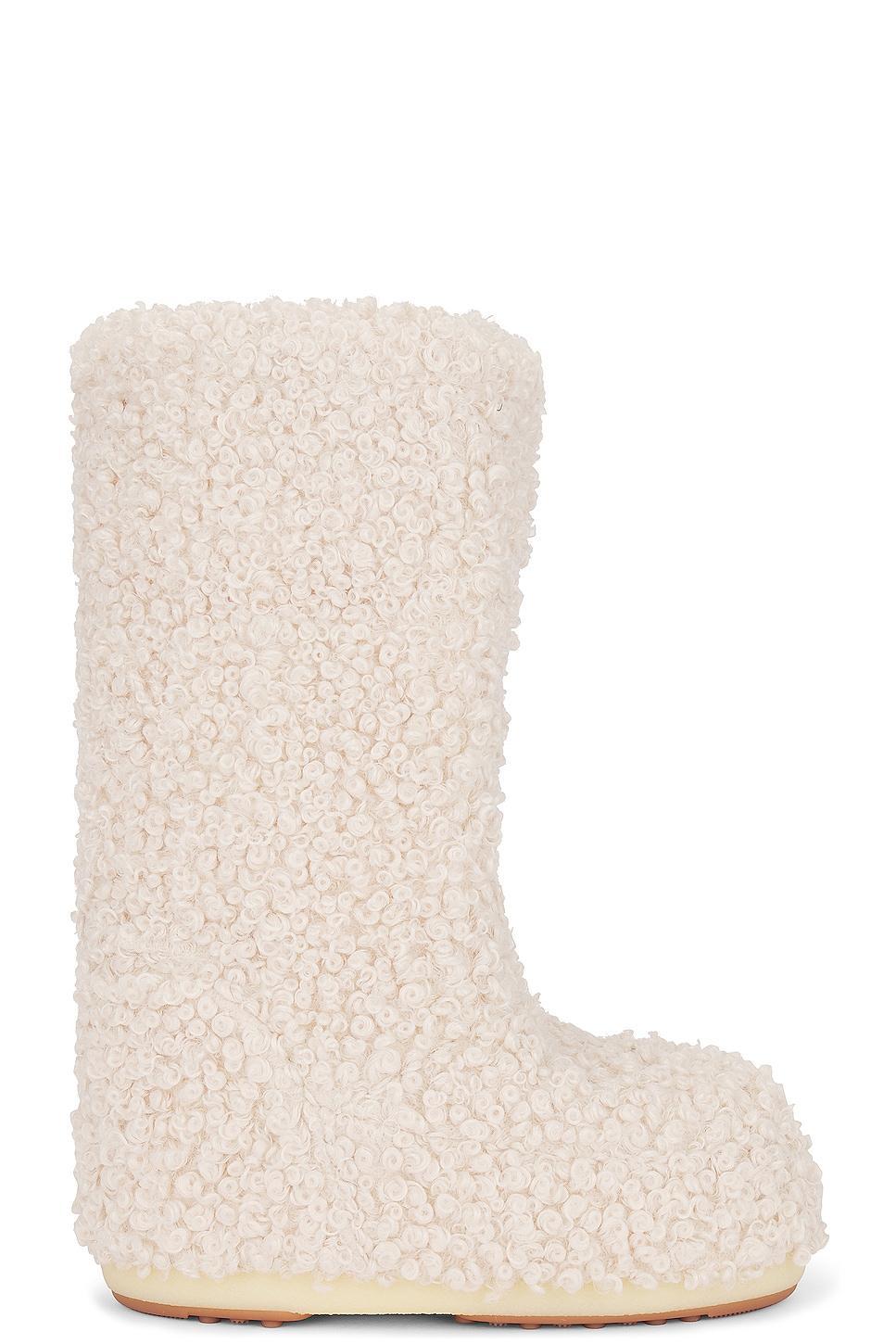 MOON BOOT Icon Faux Fur Boot in Cream product image