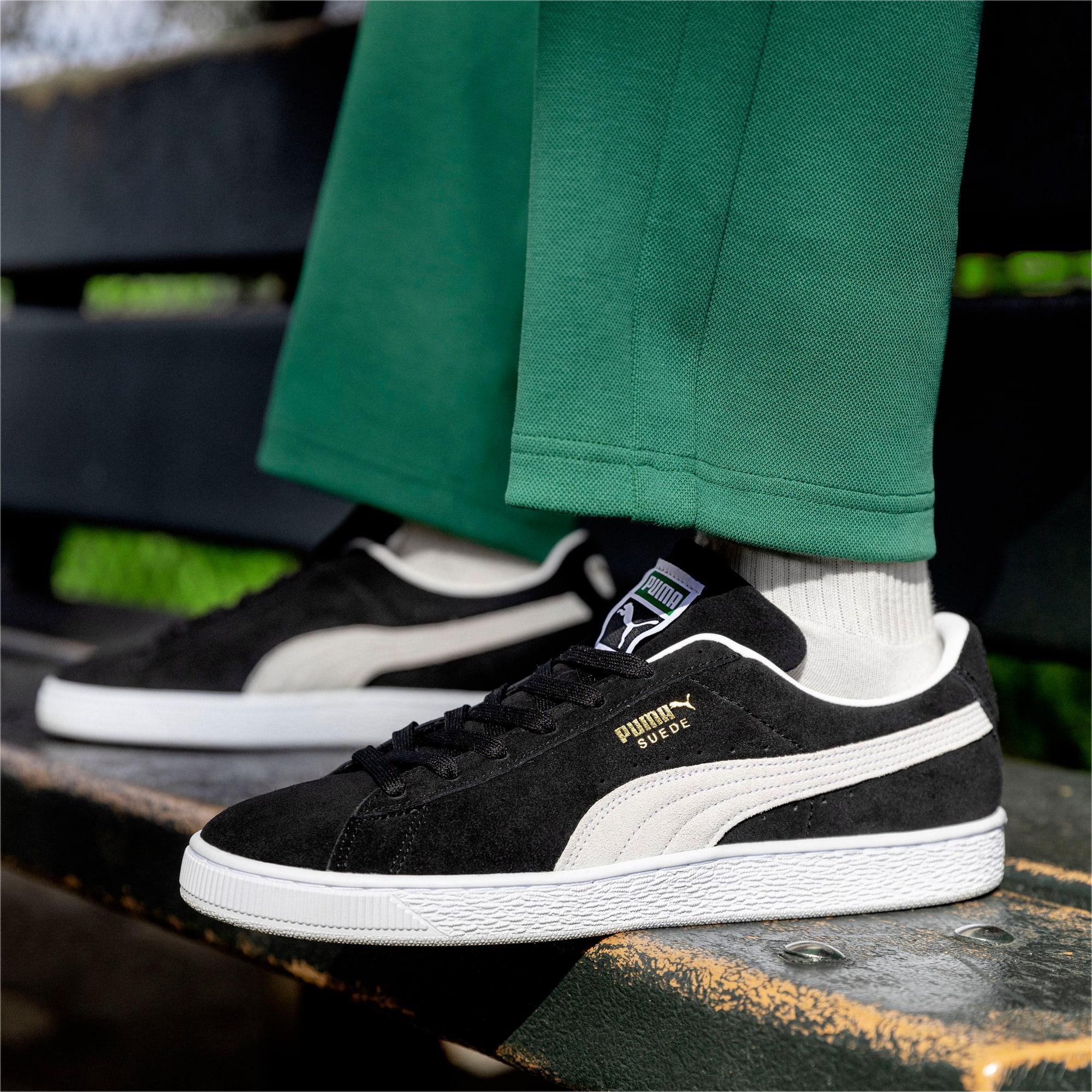 Suede Classic XXI Sneakers Product Image