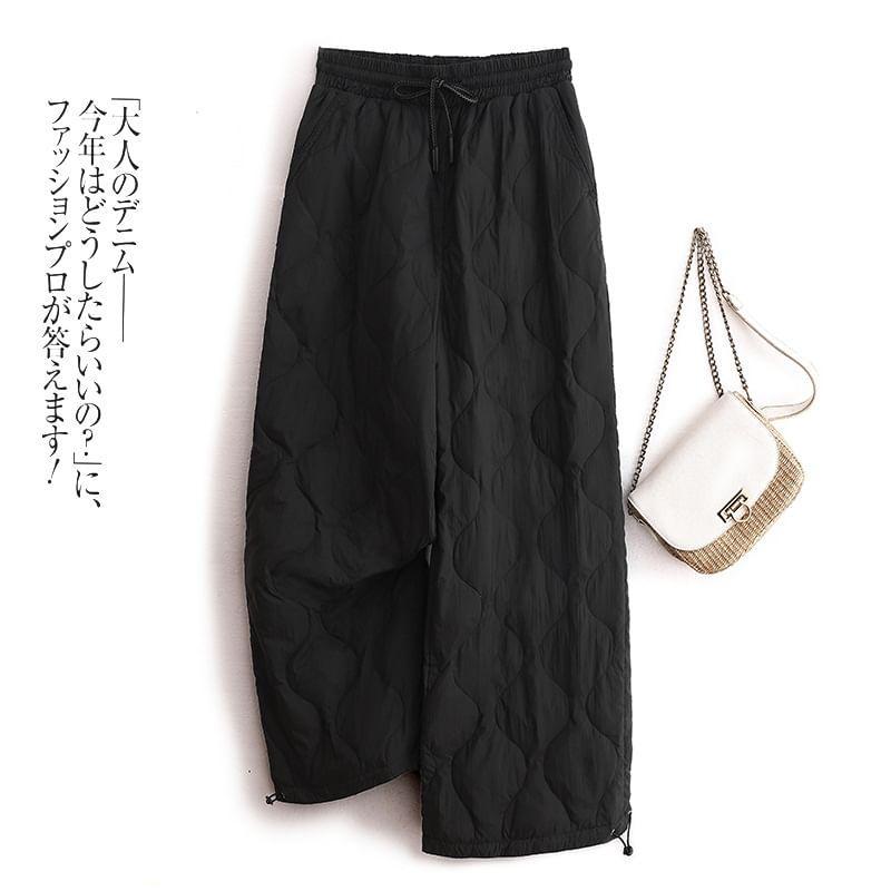 Drawstring Waist Plain Quilted Cropped Wide Leg Pants Product Image