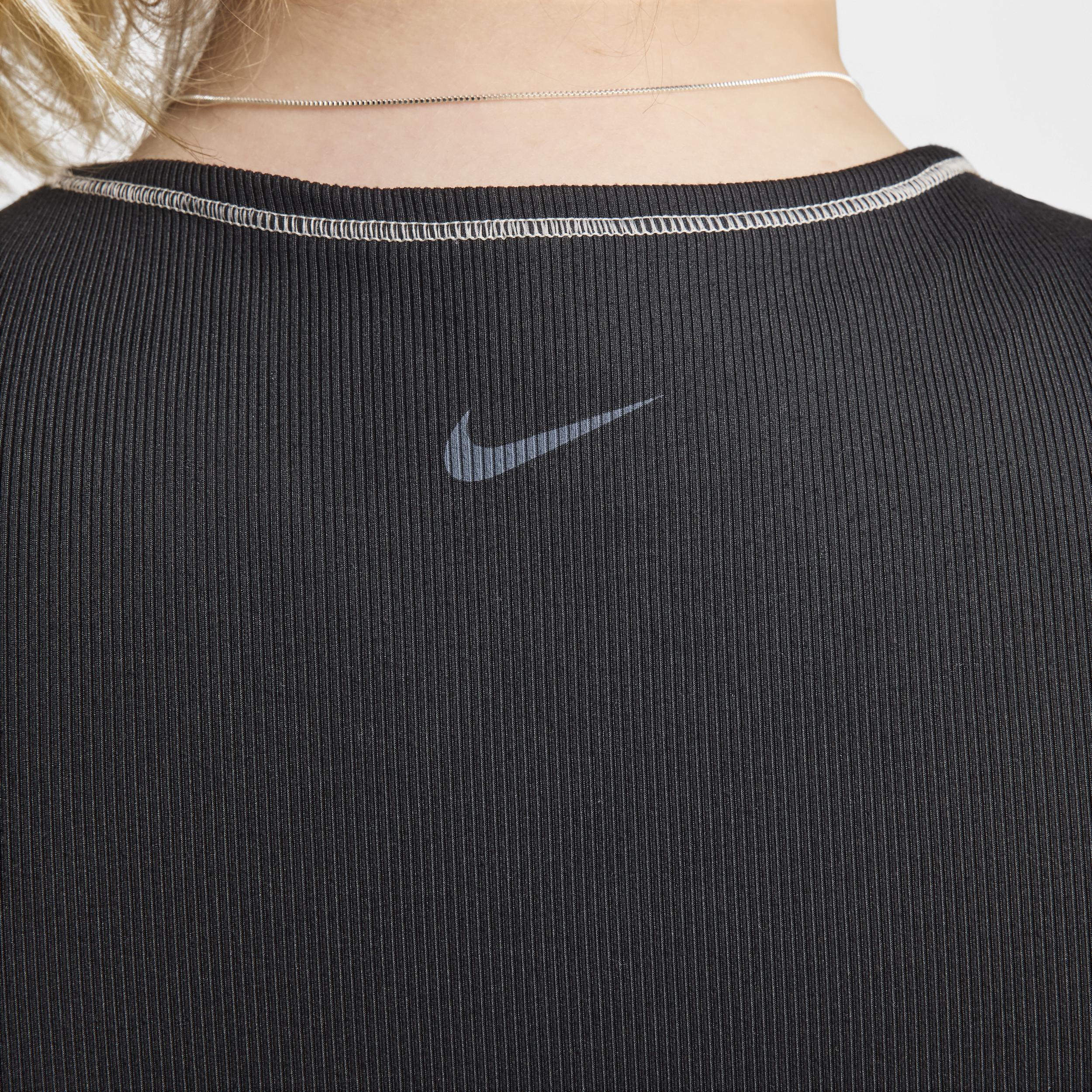 Nike Women's One Fitted Dri-FIT Ribbed Tank Top (Plus Size) Product Image